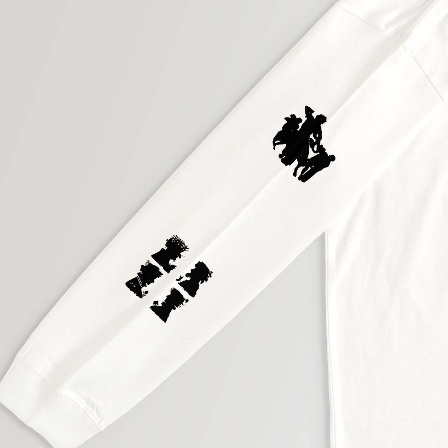 louvre (White long sleeve t-shirt)